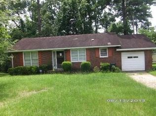 3766 Greenbriar Rd E, Macon, GA 31204