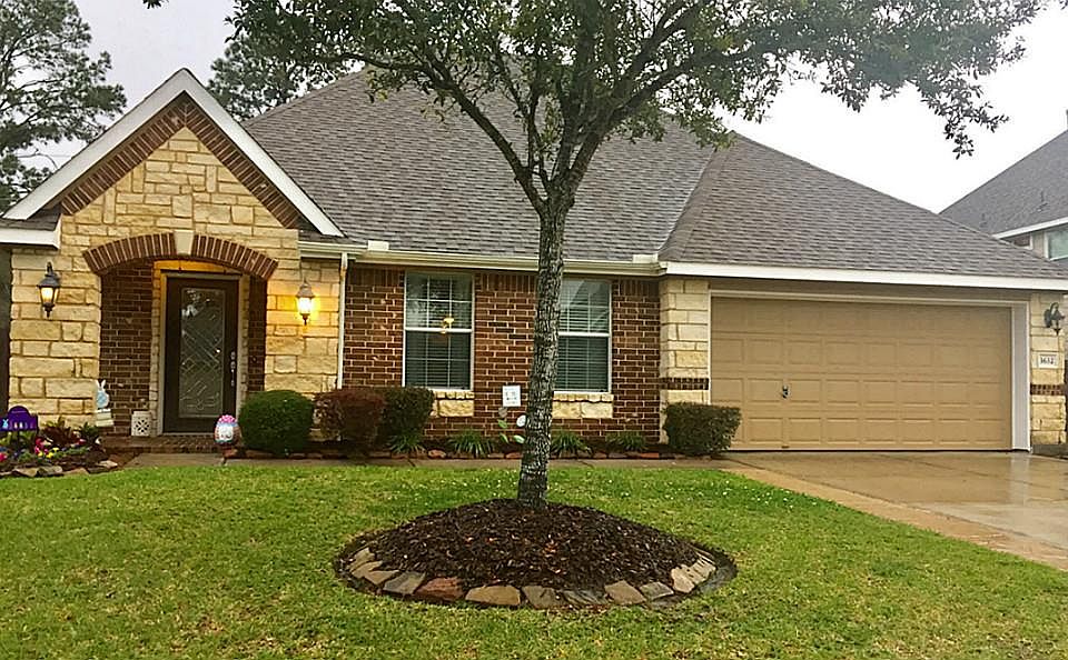 1st image of 3632 Oak Crossing Dr