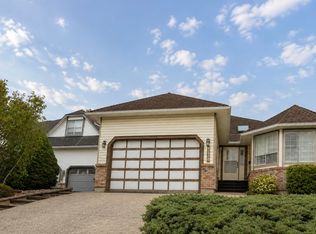 6470 179a St, Surrey, BC V3S7J9