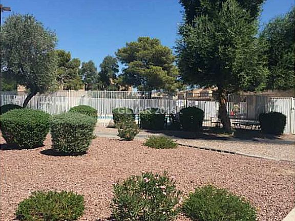 2nd image of 5185 Gray Ln