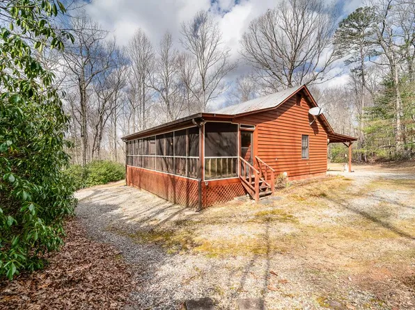 71 Angel Fish Rd, Blairsville, GA 30512