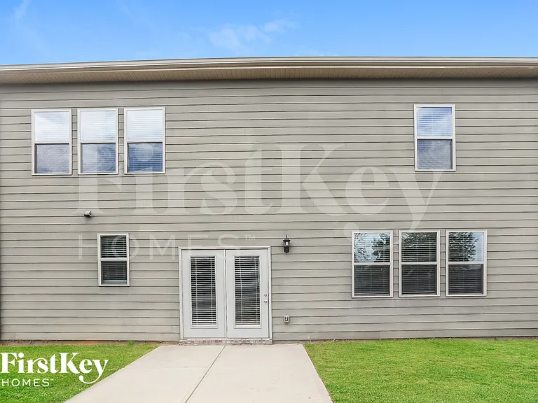 1247 Heartwood Ave — Photo 15