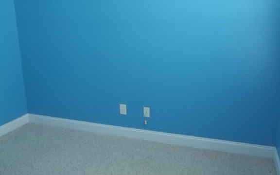 4th image of 627 Castine Way