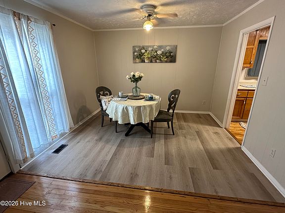 5th image of 10481 Bostic Road