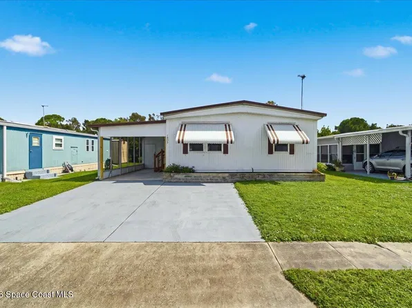 1805 Seagrape St NE, Palm Bay, FL 32905