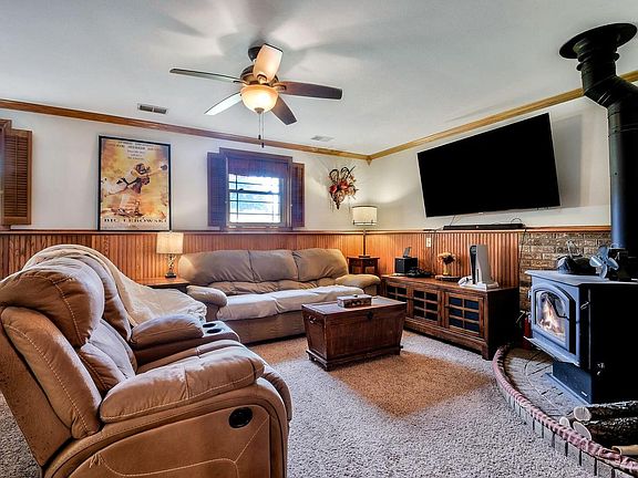 3rd image of 6905 Colt CIRCLE