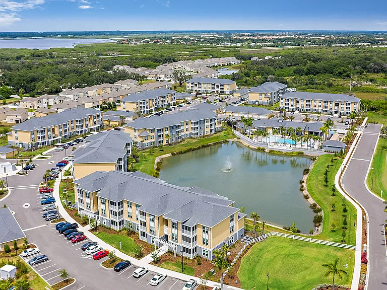 Blue Heron Living Apartment Homes — Photo 11