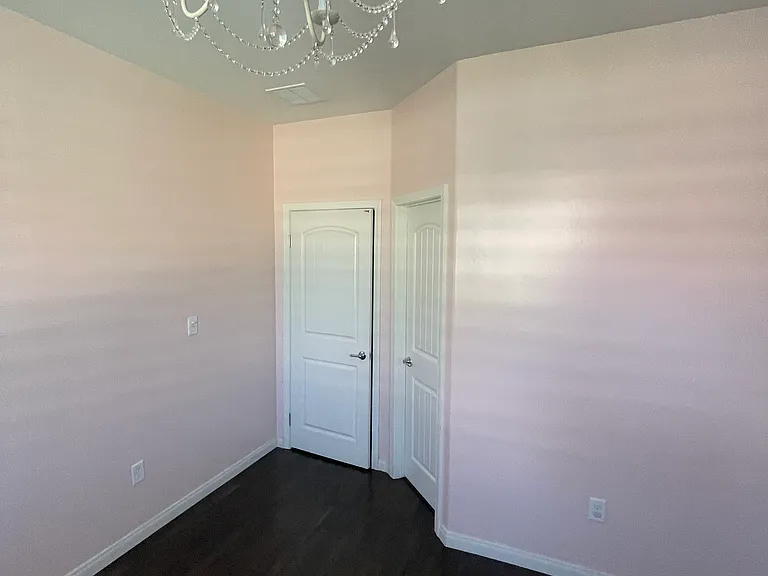 8500 Imola Ct — Photo 31