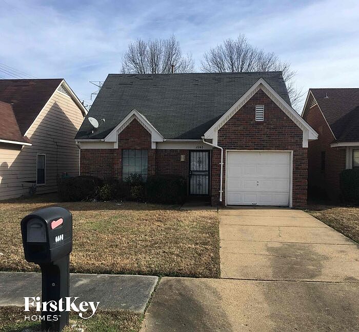 1st image of 2242 Belin Dr