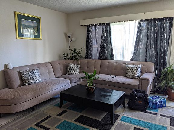 5th image of 405 E 98th St #2