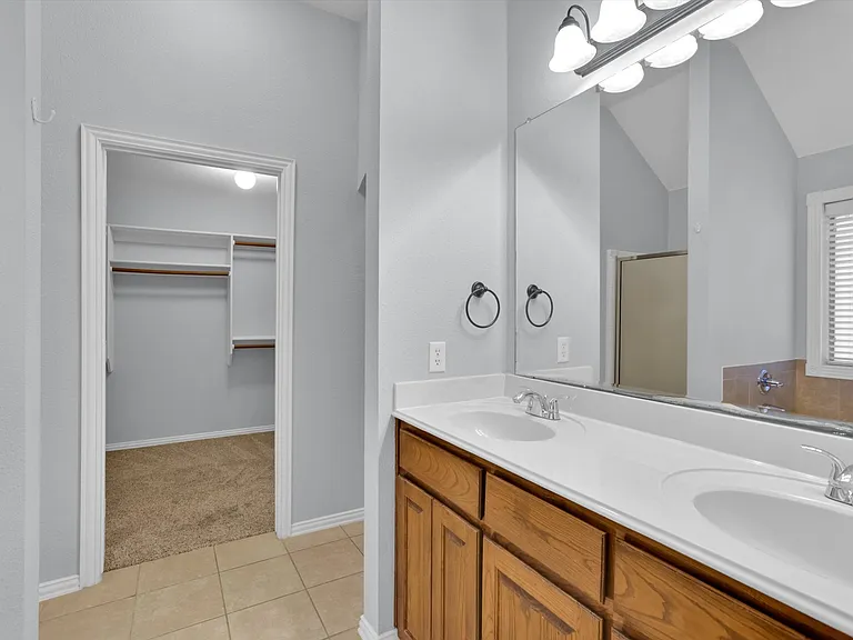 409 Silver Mine Dr — Photo 17