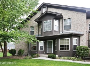 510 Kresswood Dr, McHenry, IL 60050