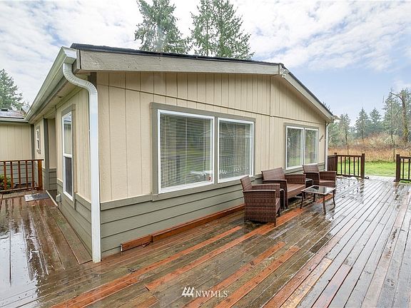 2nd image of 8404 Lois Pl SE