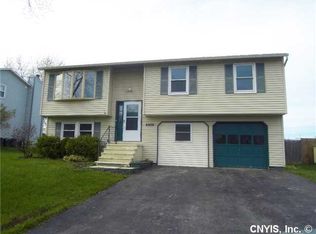 4786 Haverton Ln, Liverpool, NY 13090