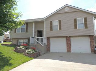403 College Ter, Odessa, MO 64076