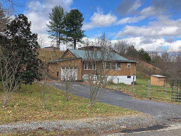 2nd image of 5935 Baptist Hollow Rd