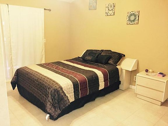 2nd image of 82 Via De Casas Norte