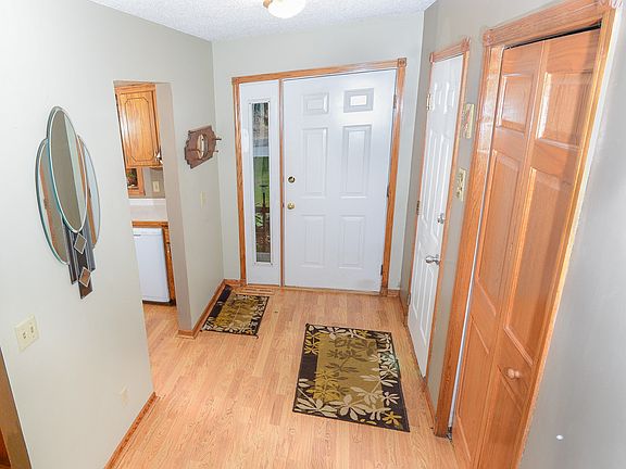 4th image of 22970 W Martin Lake Dr NE