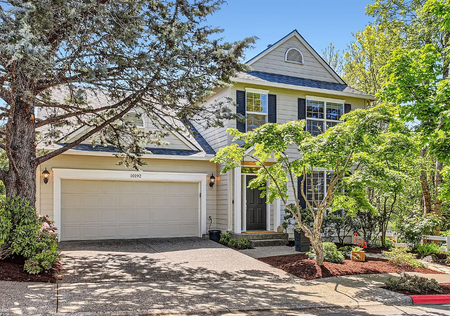 Spacious Cedar Mill Home with Forested Views & Easy Commute to I-5 and Hwy 217! — Photo 1