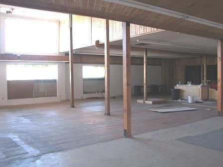 2nd image of 204 E Holland Ave