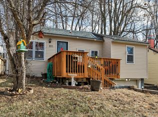 1271 E 36th St, Des Moines, IA 50317