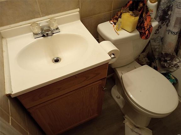 5th image of 433 Jean Ave