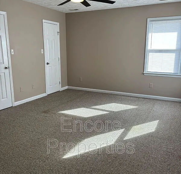 2588 Gotts Ln — Photo 5