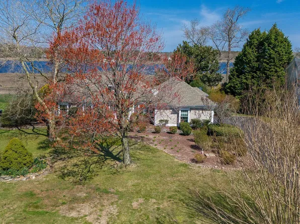 140 Riverview Dr, Dagsboro, DE 19939