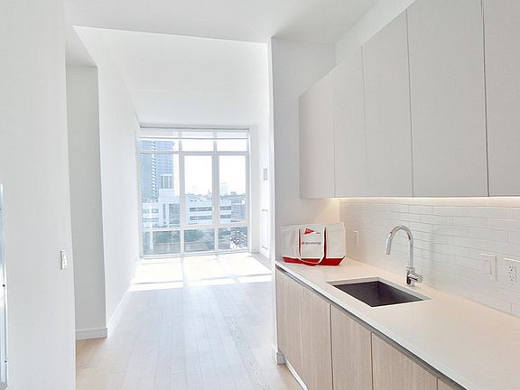 3rd image of 42-20 24th St #6E
