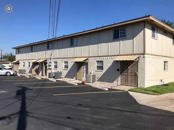 3rd image of 620 Gastel Cir APT 4