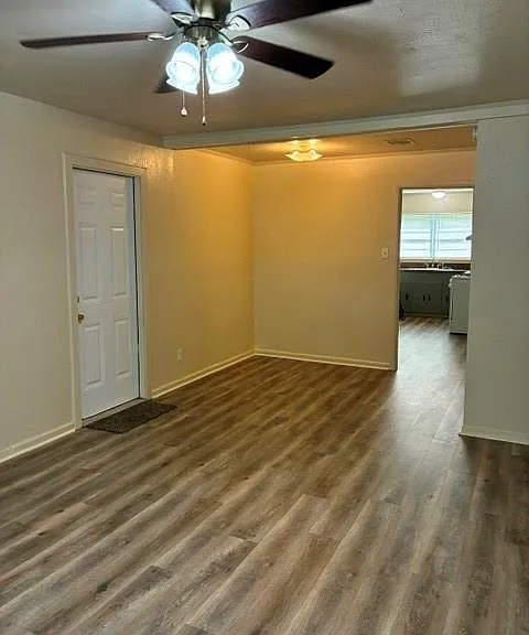 1805 Thelma Ln — Photo 6
