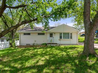 5101 N 49th St, Omaha, NE 68104