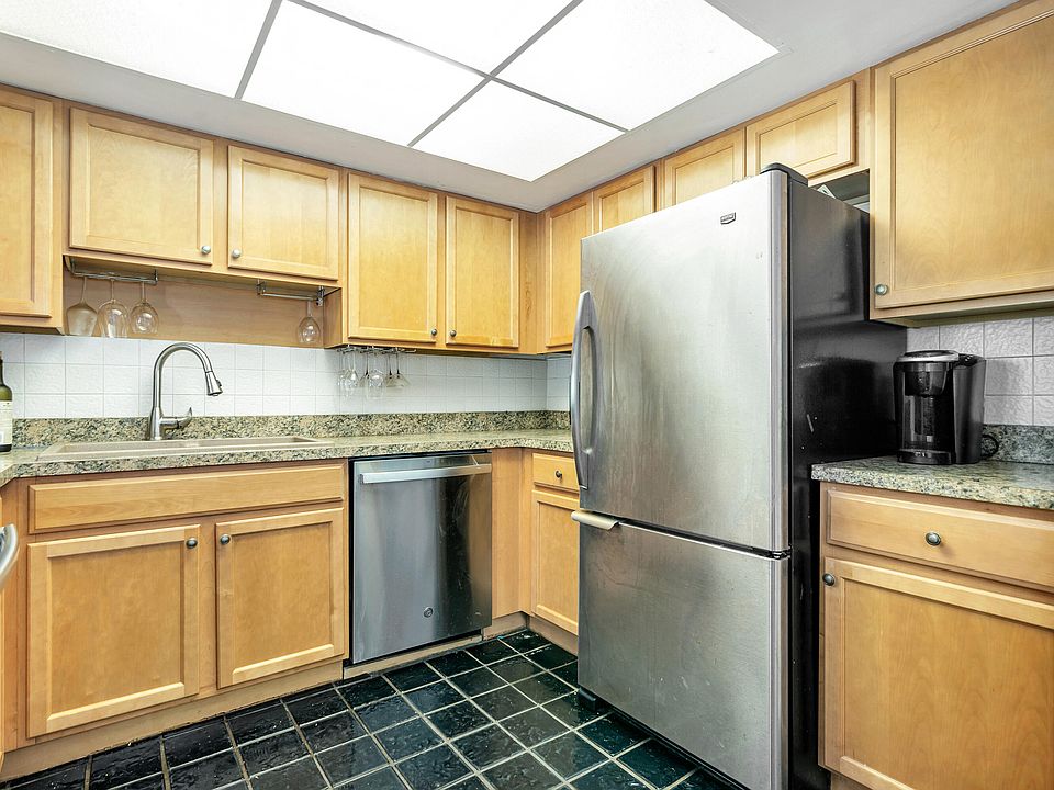 1st image of 9101 Green Meadows Way
