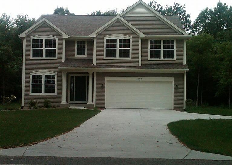 1st image of 6199 28th St