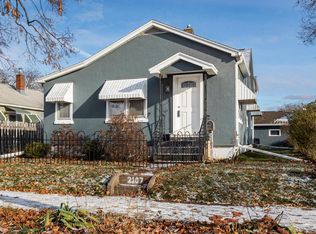 2107 17th St S, La Crosse, WI 54601