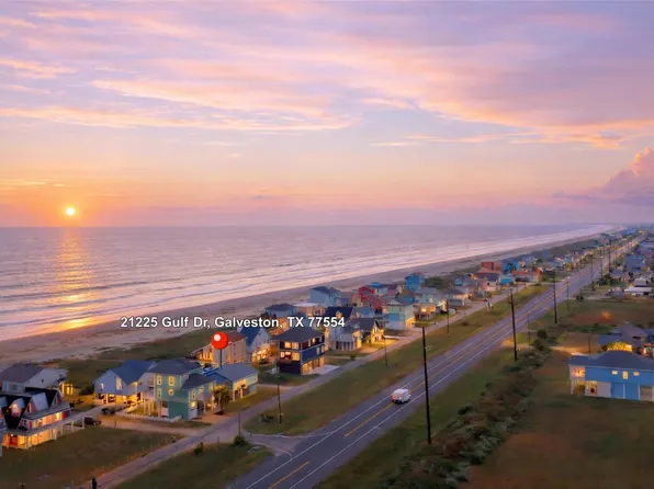 21225 Gulf Dr, Galveston, TX 77554