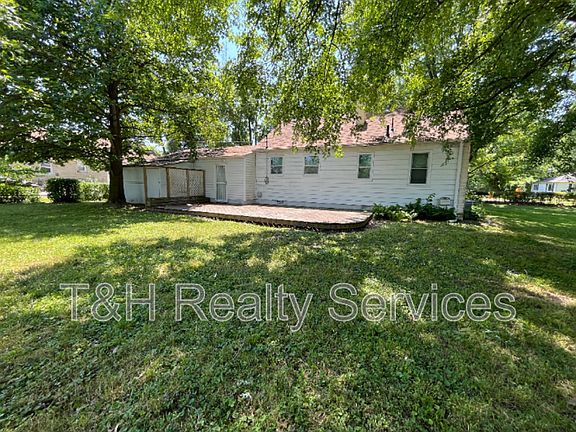 2nd image of 8918 Birch St