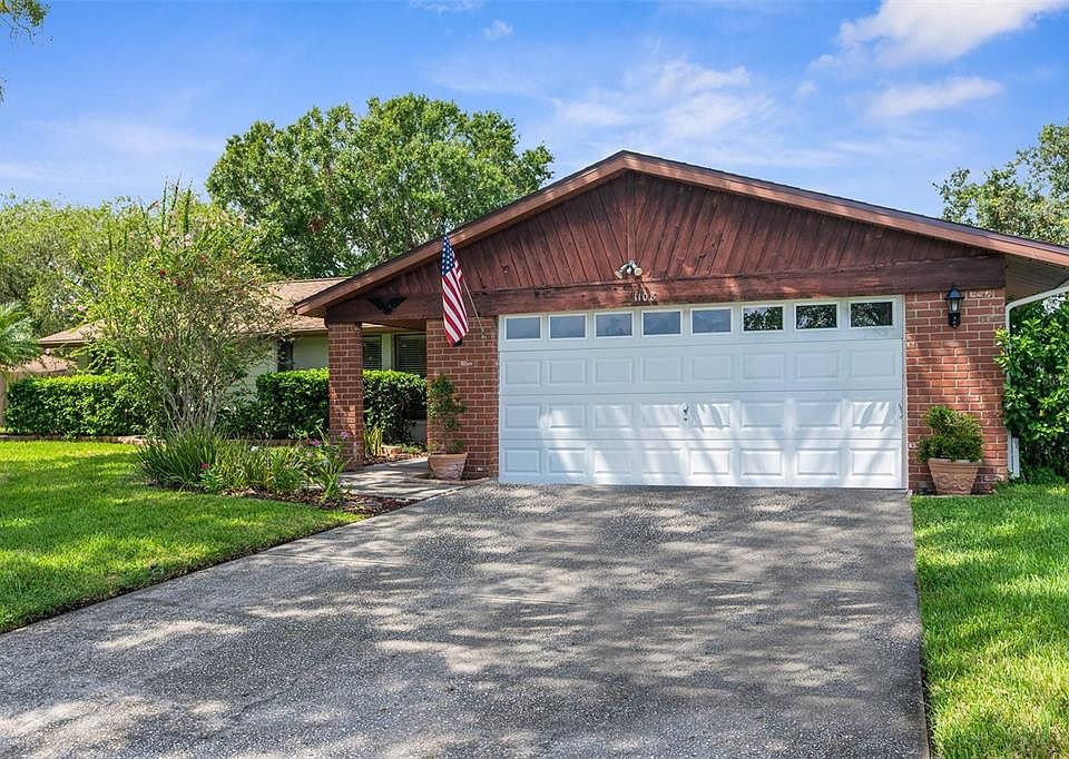 1st image of 1108 ROBINWOOD DRIVE