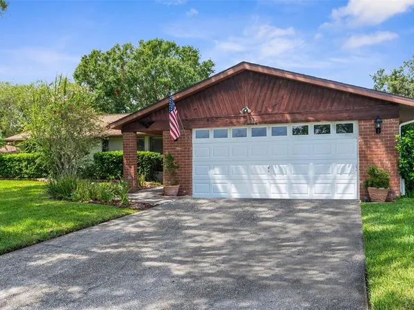 1108 Robinwood Dr, Oldsmar, FL 34677