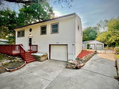 920 SE 35th Ter, Topeka, KS, 66605