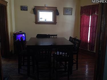 4th image of 7419 Dudley Ave