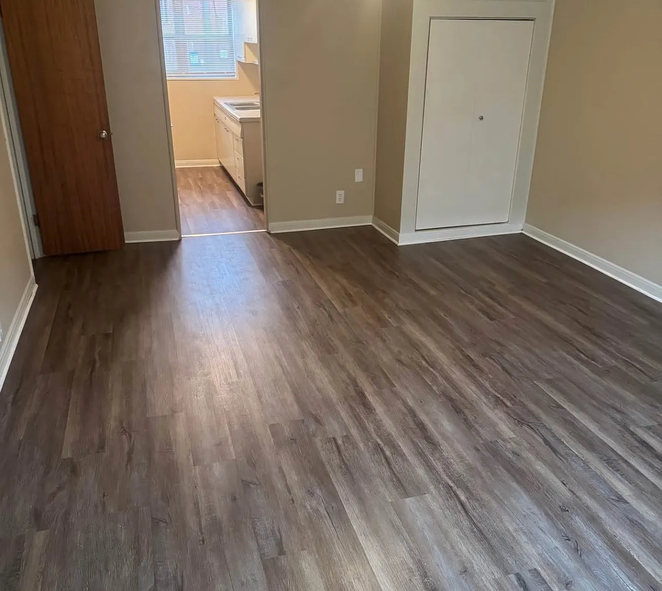 Studio, 500 sqft, $700 — Photo 3