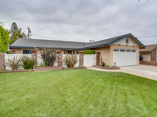 6532 Corrine Cir, Huntington Beach, CA 92647