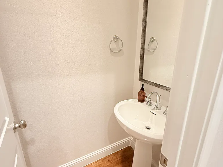 4230 Travis St #8 — Photo 13