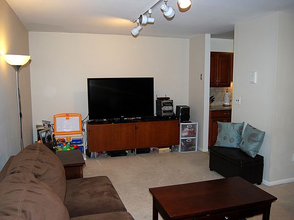 2nd image of 720 Mill St Unit G15