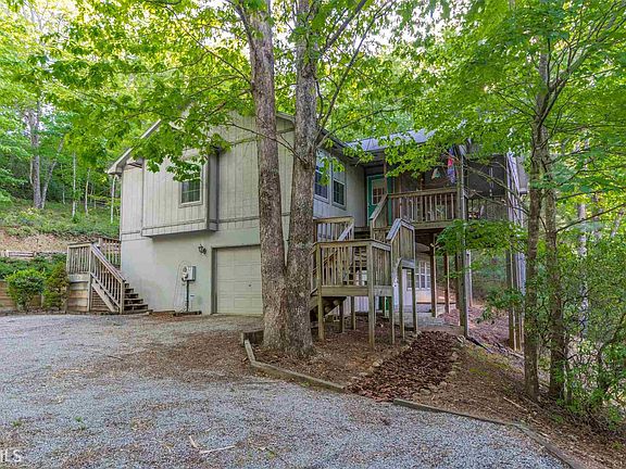 3rd image of 1781 Panorama Dr