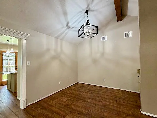 3602 Chapel Square Dr — Photo 15