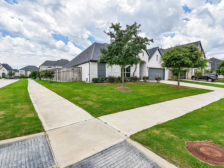 28903 Creekside Bend Dr — Photo 3