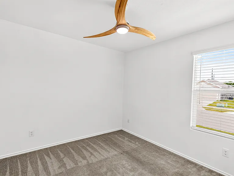 1033 Sourgum St — Photo 22
