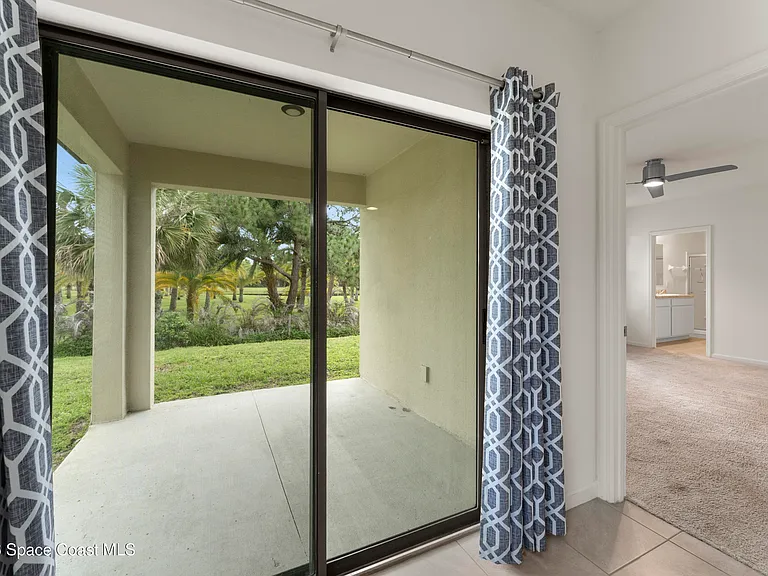 7349 Tourmaline Dr — Photo 18
